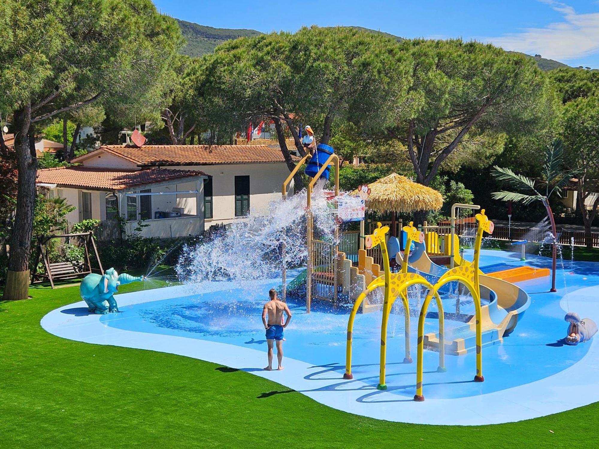 Camping Lacona Pineta Capoliveri (Isola d'Elba) Exterior foto